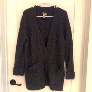 Duluth trading company XL cable knit sweater.  75% Wool